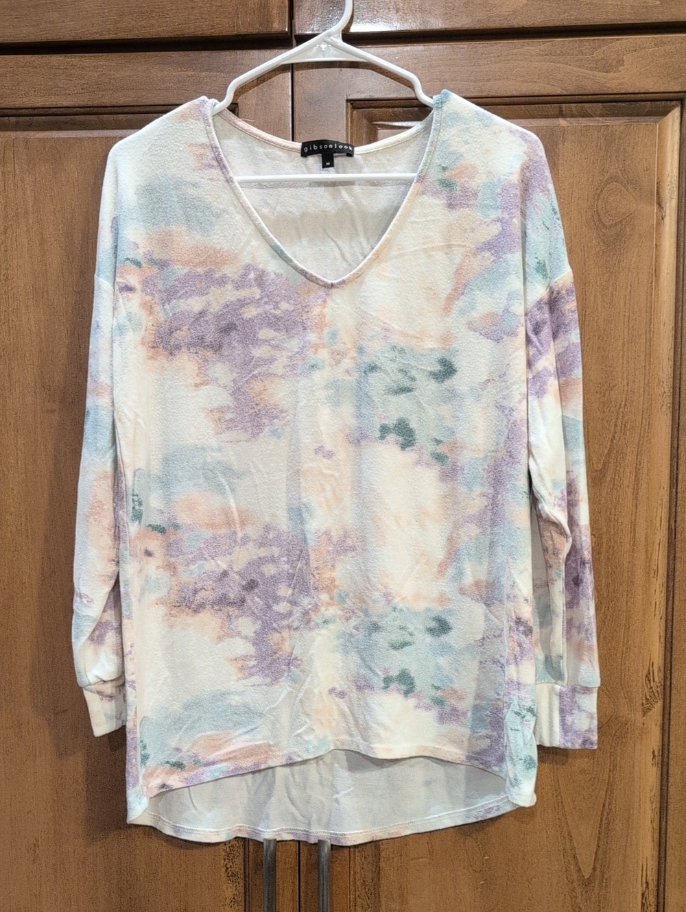 Gibson Pastel Tie-Dye V-Neck Long Sleeve Top